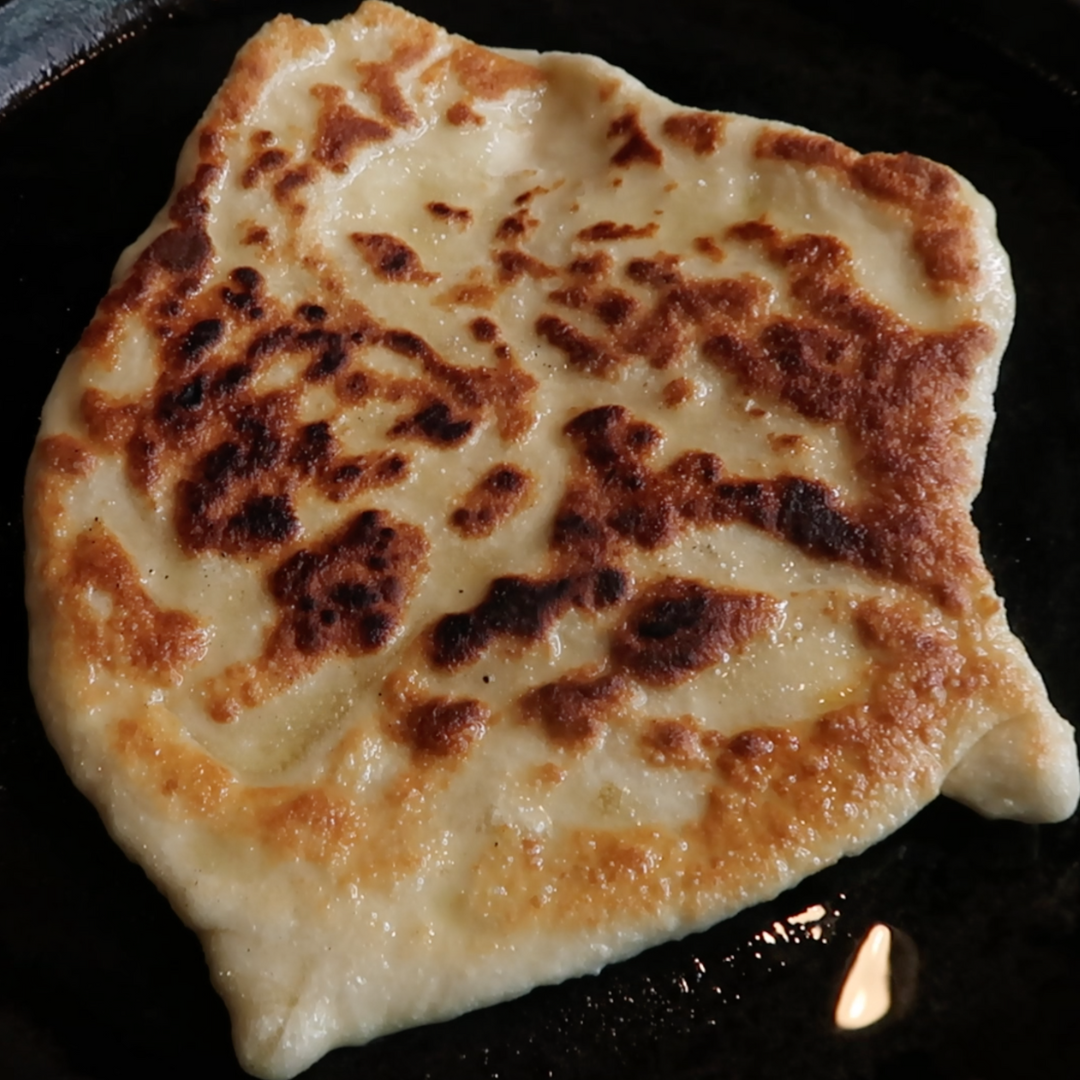Cheesy Garlic Naan