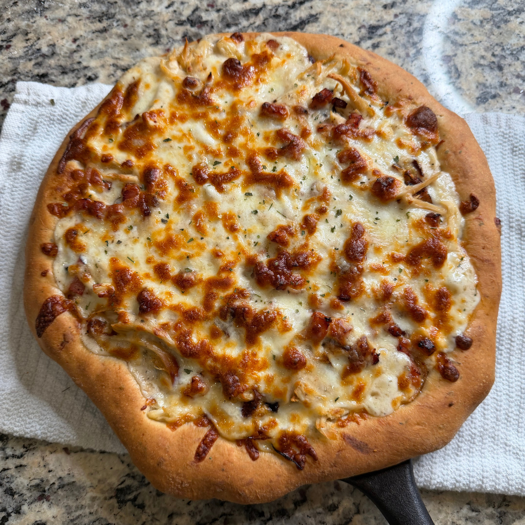 Creamy Chicken White Sauce Pizza with Italian Herb & Cheese Crust